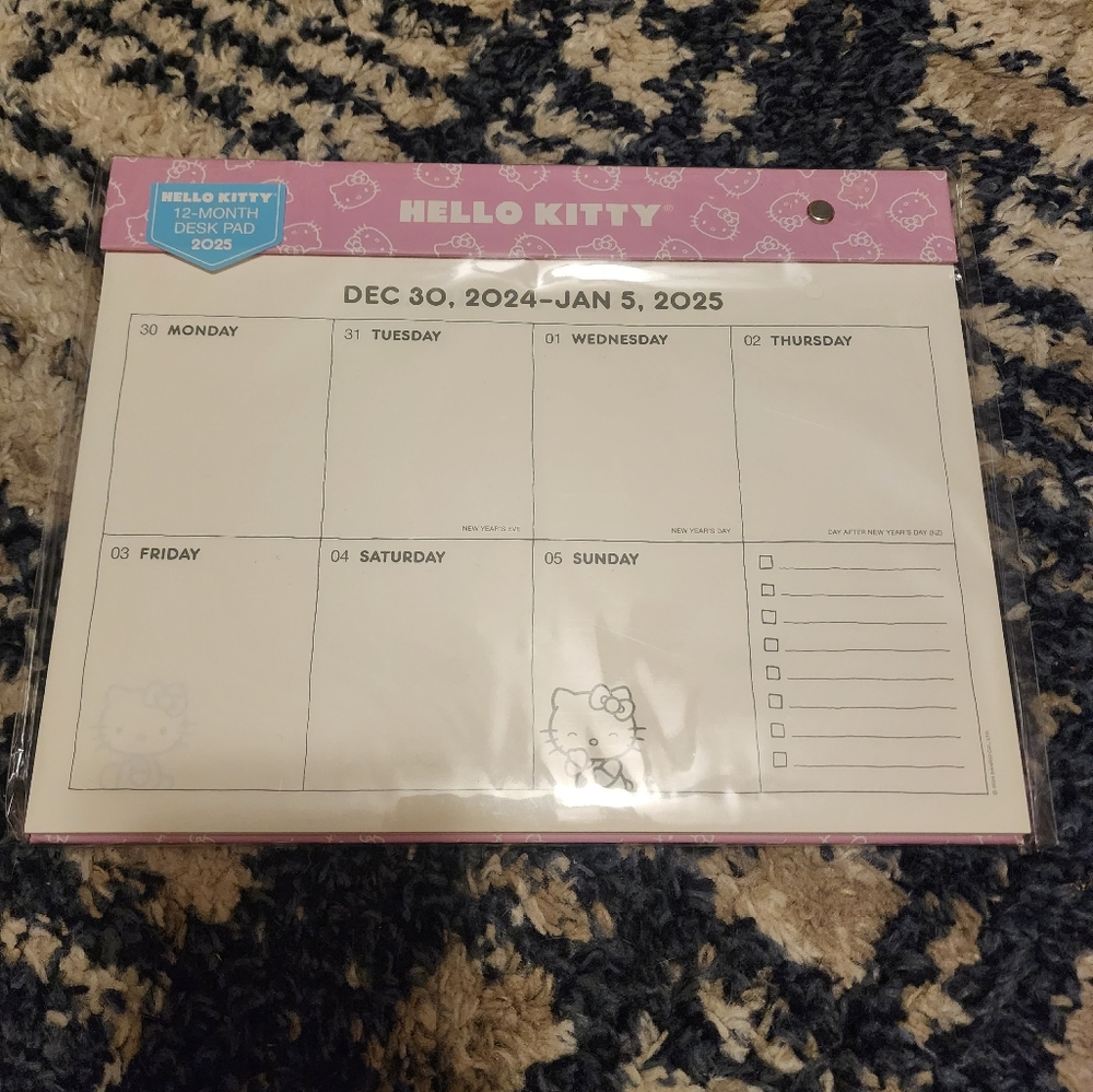 Hello Kitty Pink Weekly Organizer